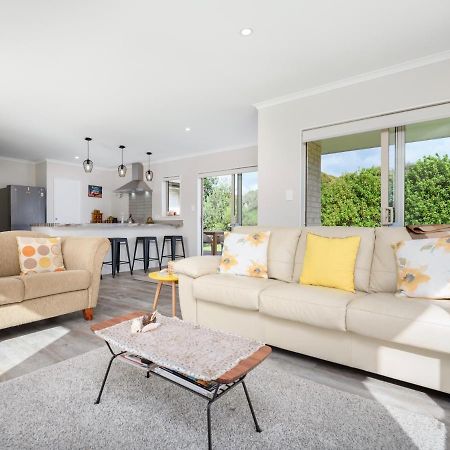 Modern Beach Break - Waihi Beach Holiday Home 外观 照片
