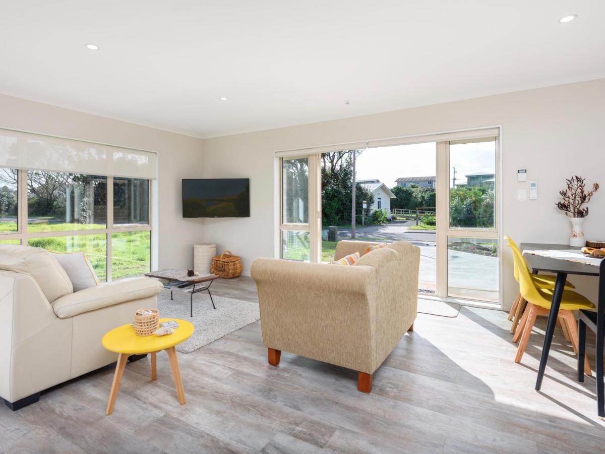Modern Beach Break - Waihi Beach Holiday Home 外观 照片